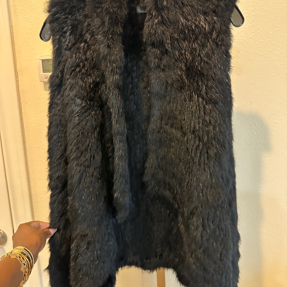 Black Rabbit Fur Vest - Picture 2 of 6